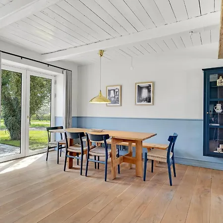 Apartment Cozy In With Kitchen Nordenbro Vesteregn